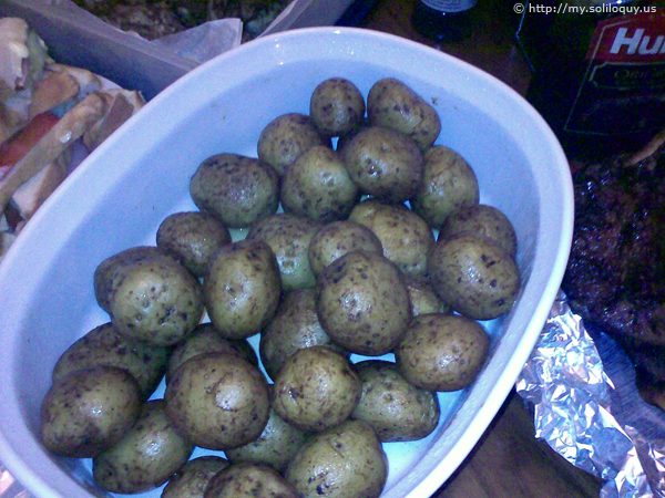 po-tay-toes? or po-tuh-toes?